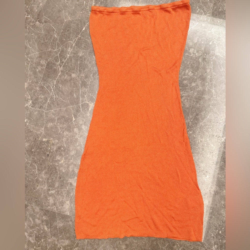 Asta resort Strapless Orange Midi Bodycon Dress